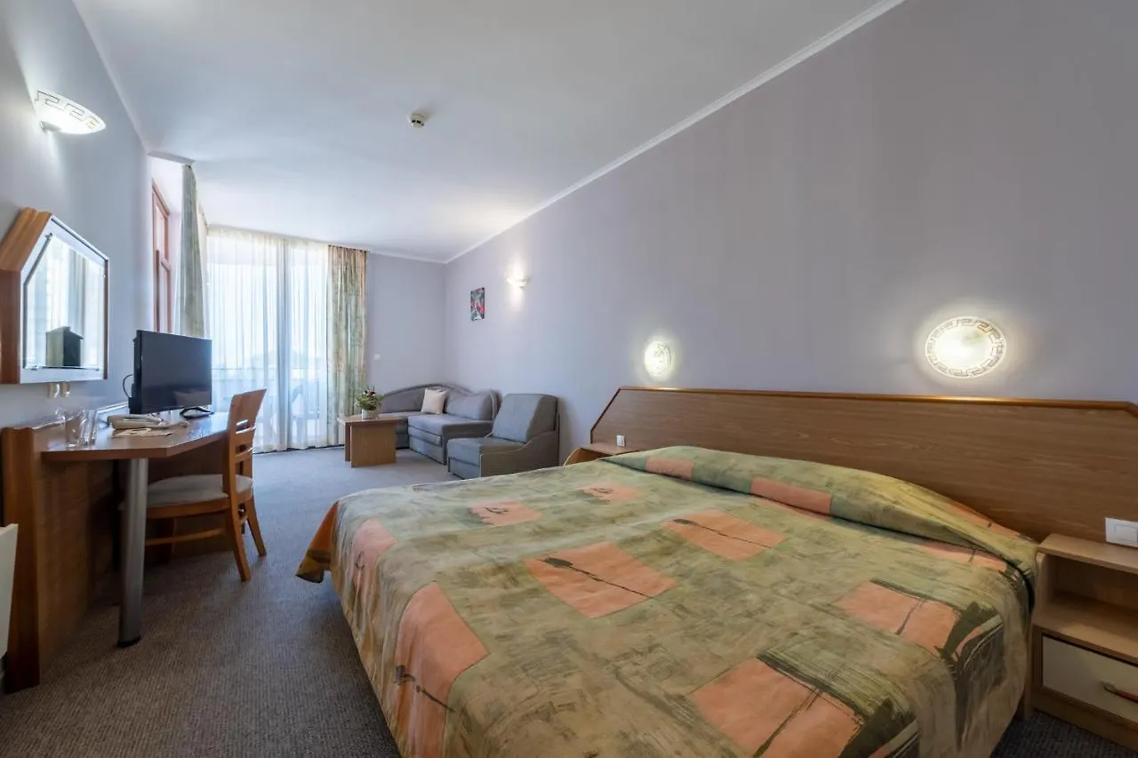 Hrizantema Hotel Słoneczny Brzeg