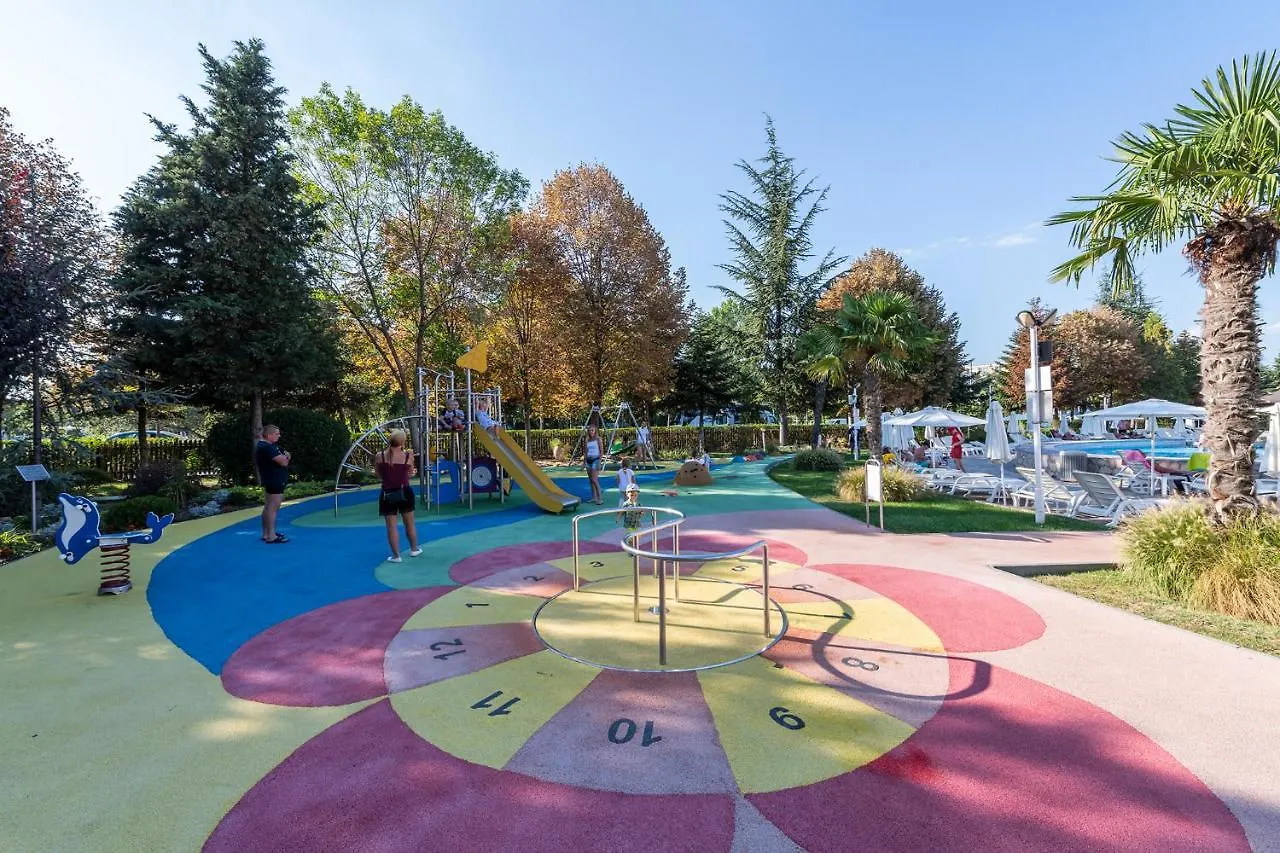 Hrizantema Hotel Słoneczny Brzeg 4*,
