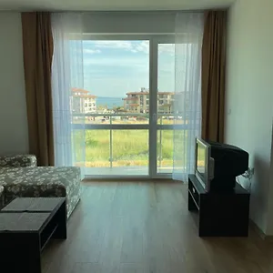 апартамент в сарафово Apartament Burgas